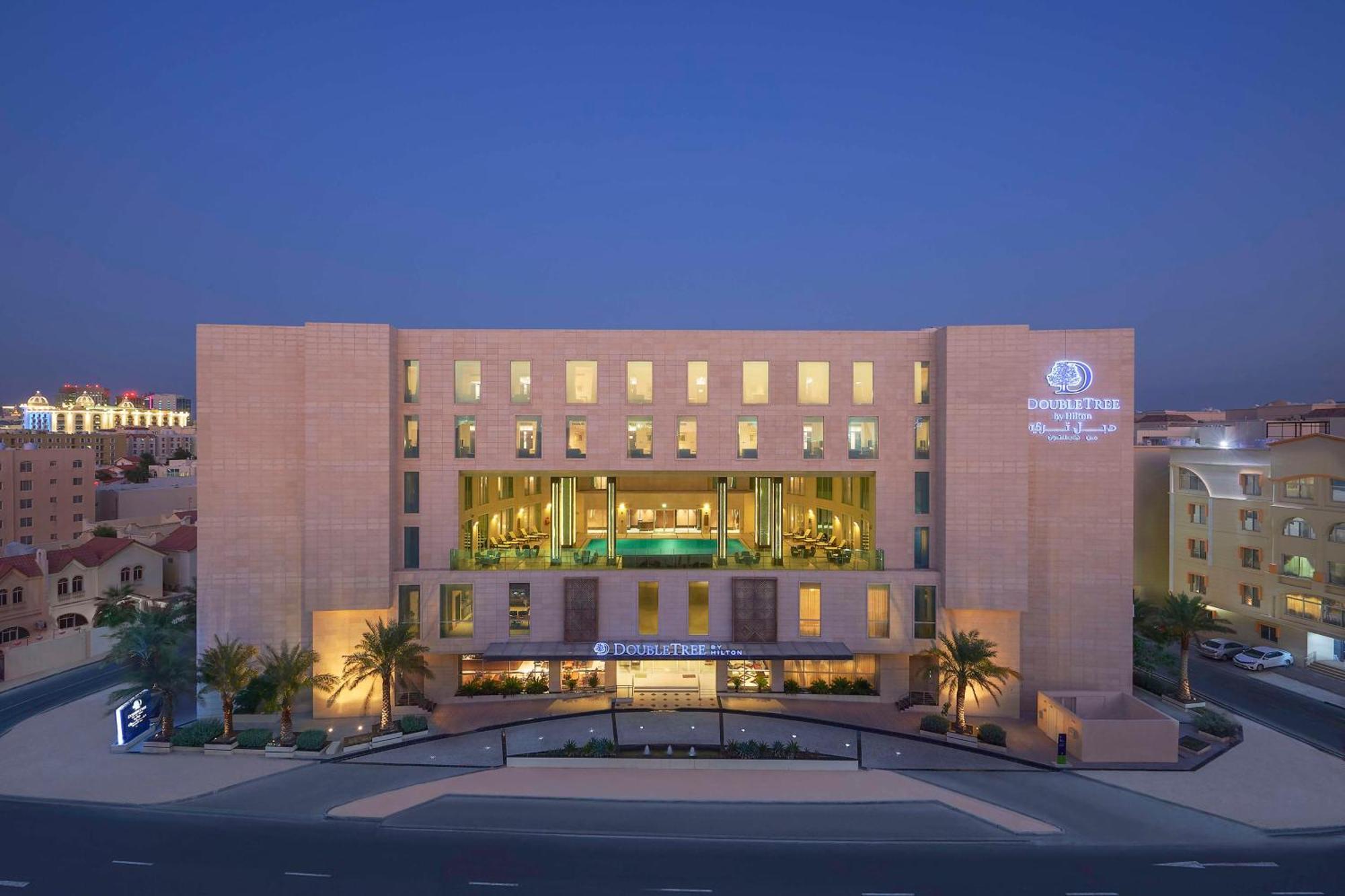 Doubletree By Hilton Doha - Al Sadd Hotel Buitenkant foto The Oberoi, Muscat